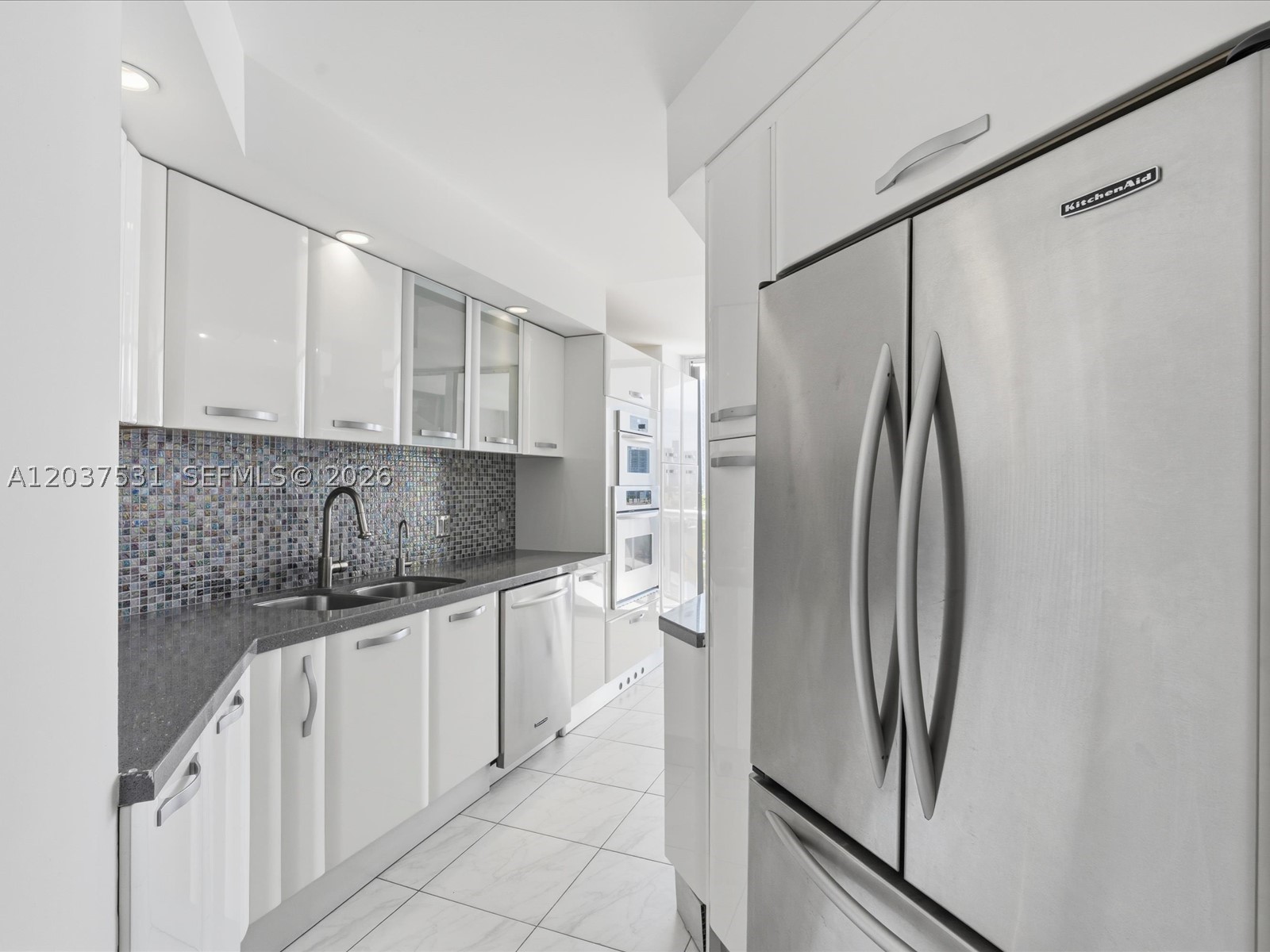 PORTSVIEW AT THE WATERWAYS - Residential