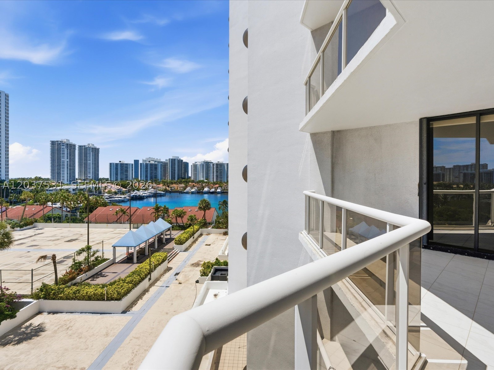 PORTSVIEW AT THE WATERWAYS - Residential