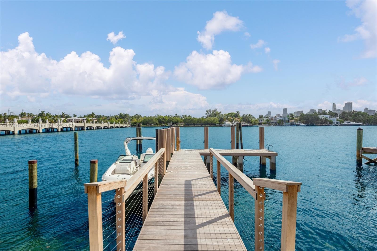 HIBISCUS ISLAND - Residential Lease