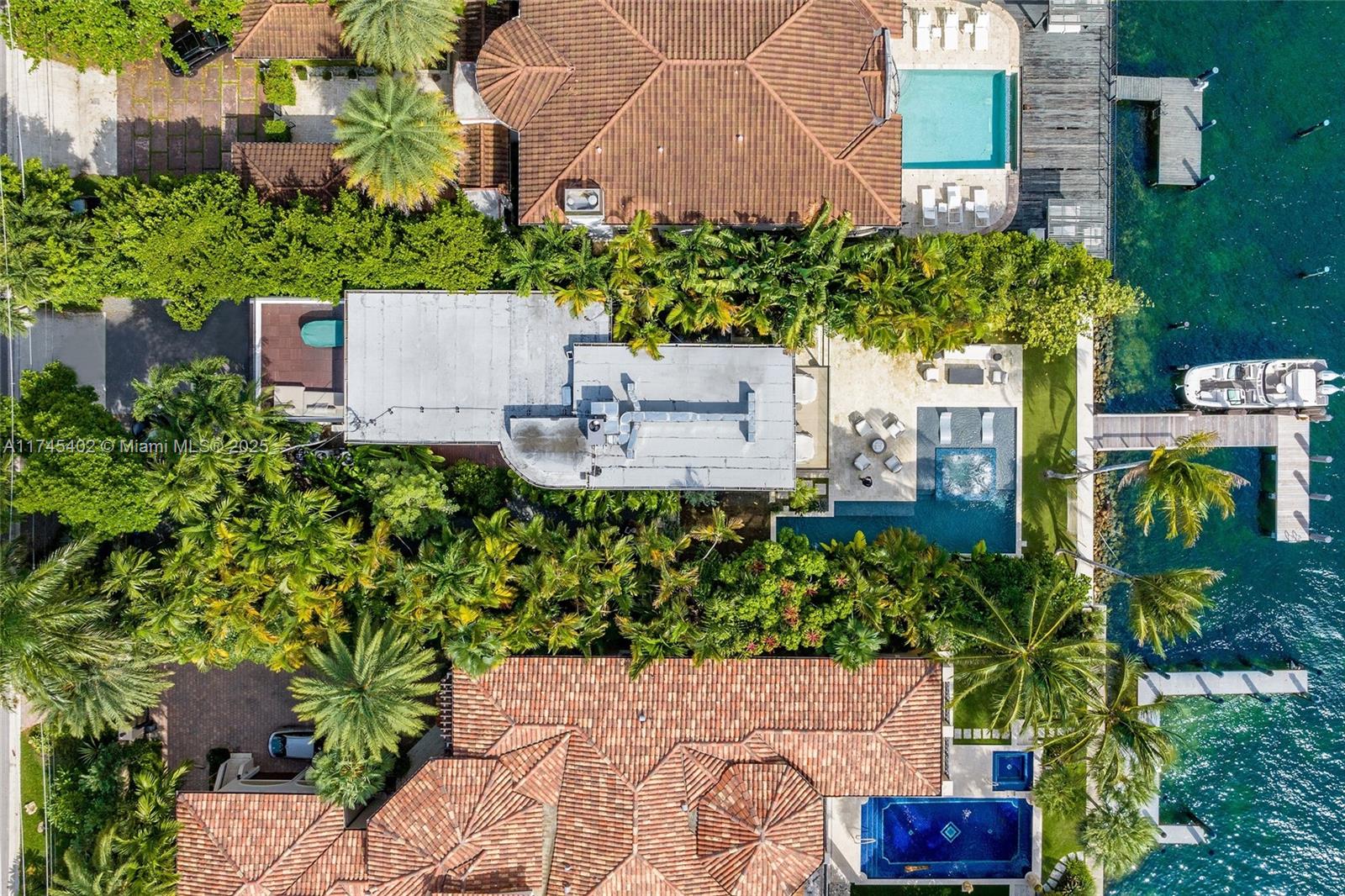 HIBISCUS ISLAND - Residential Lease