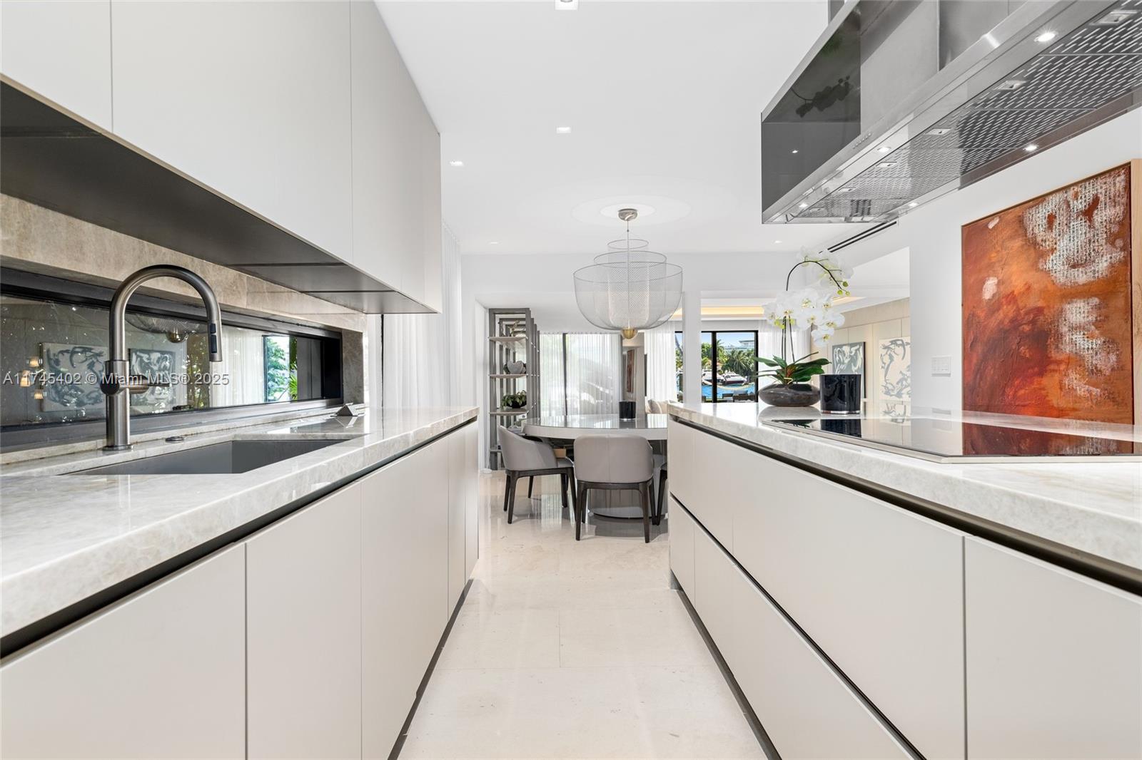 HIBISCUS ISLAND - Residential Lease