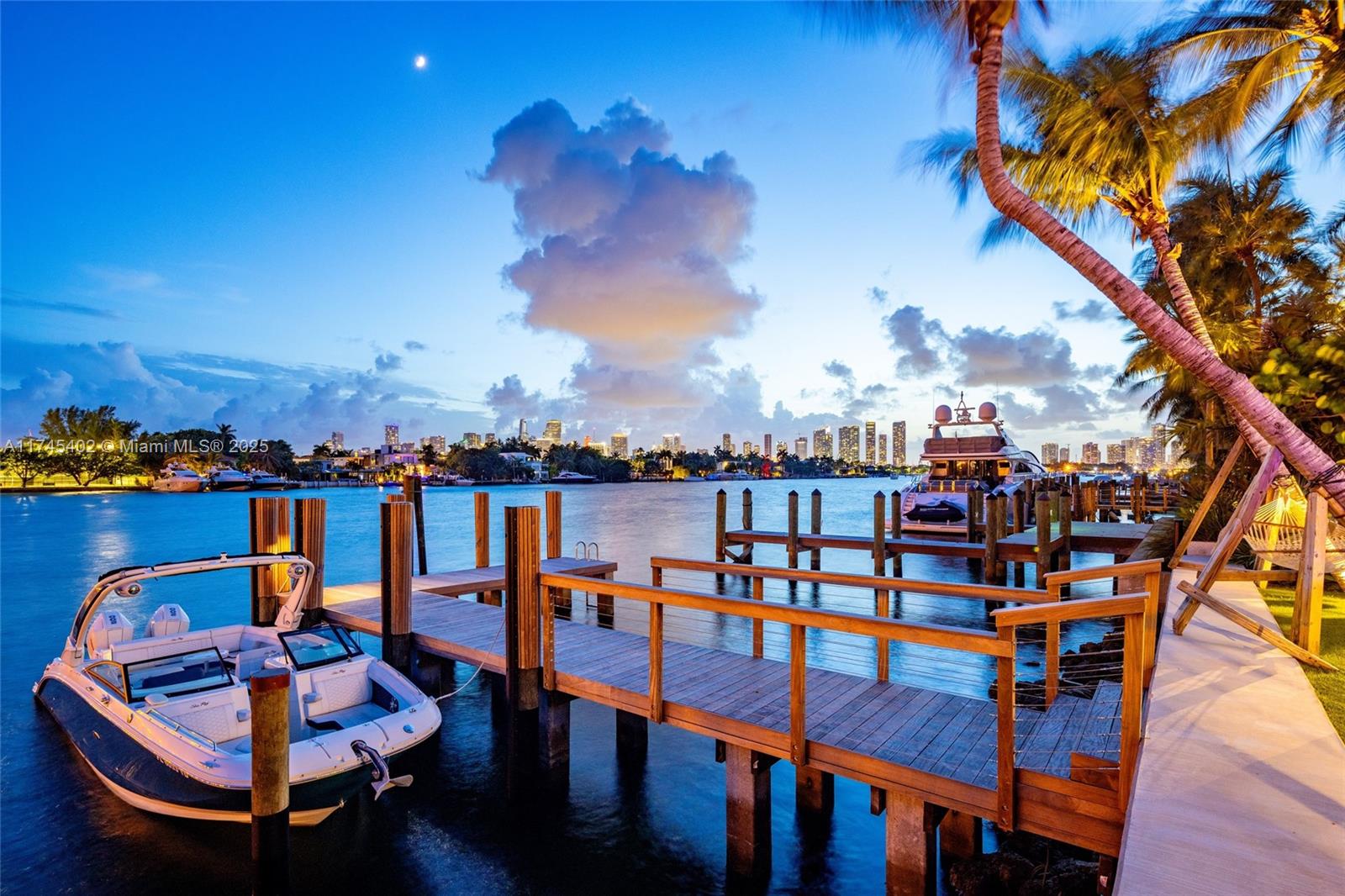 HIBISCUS ISLAND - Residential Lease
