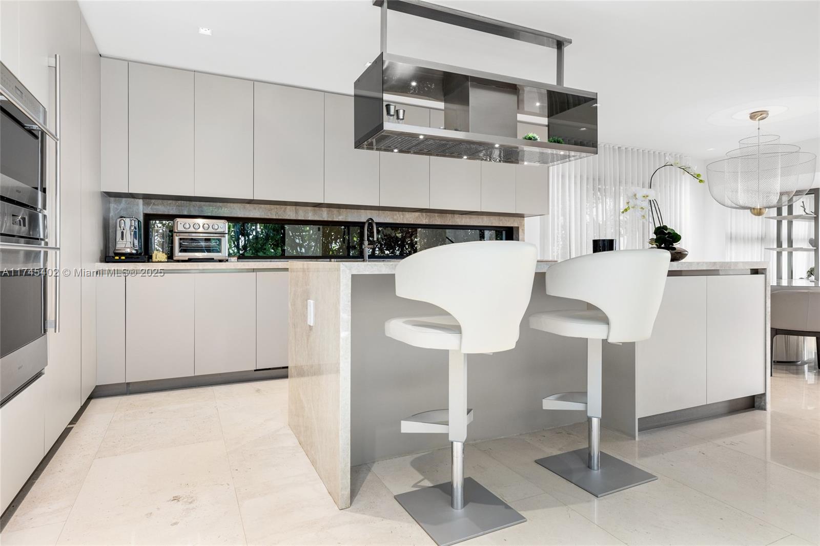HIBISCUS ISLAND - Residential Lease
