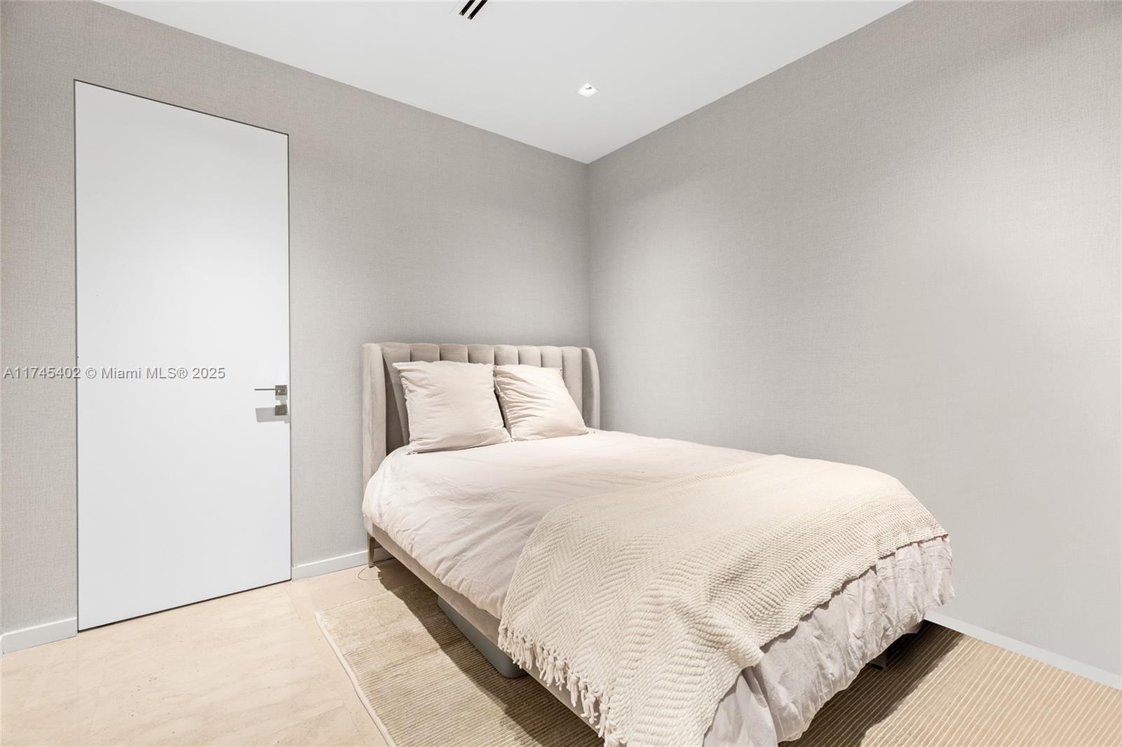 HIBISCUS ISLAND - Residential Lease
