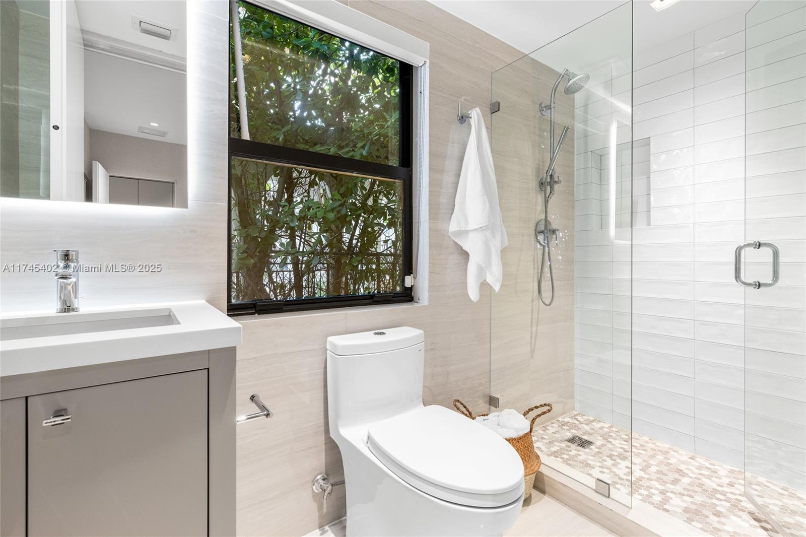 HIBISCUS ISLAND - Residential Lease