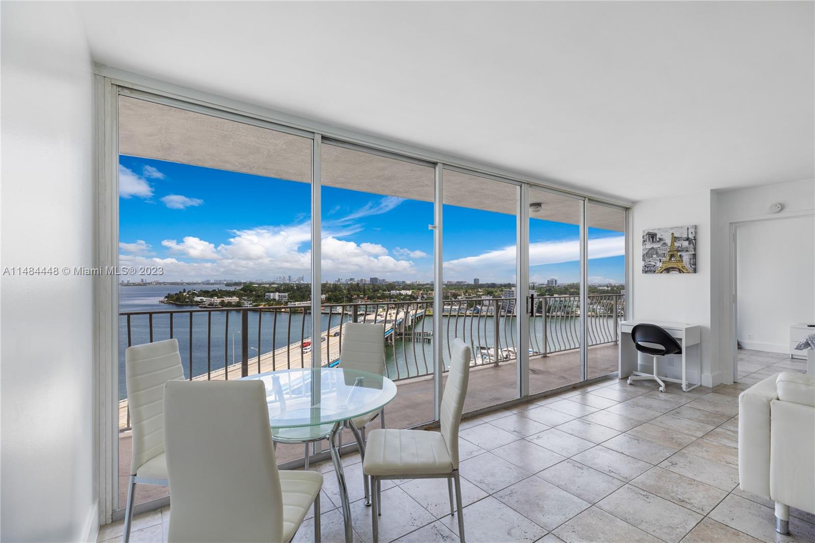 THE GRANDVIEW PALACE COND - Residential Lease