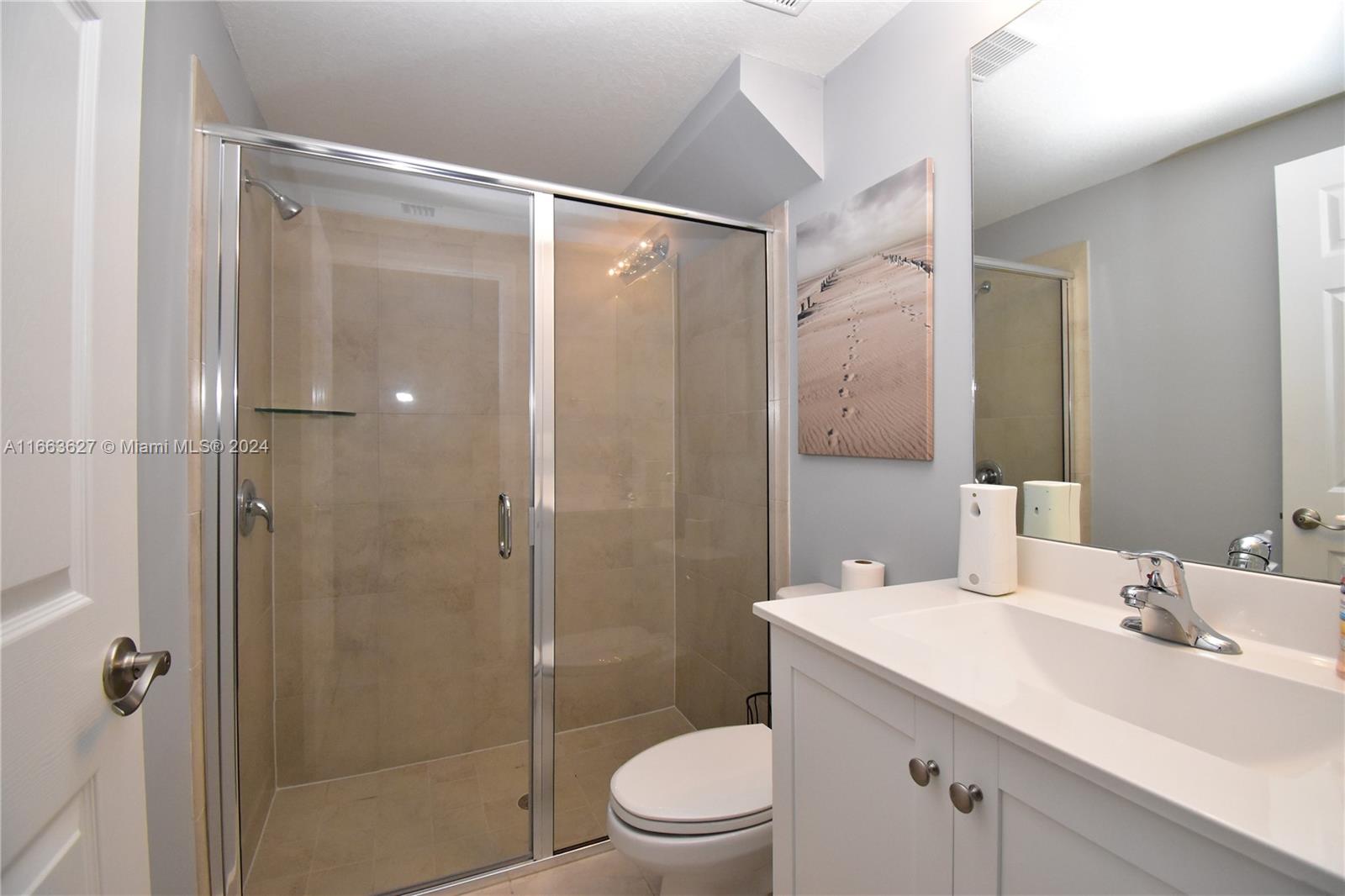 AQUABELLA SECTION ONE - Residential