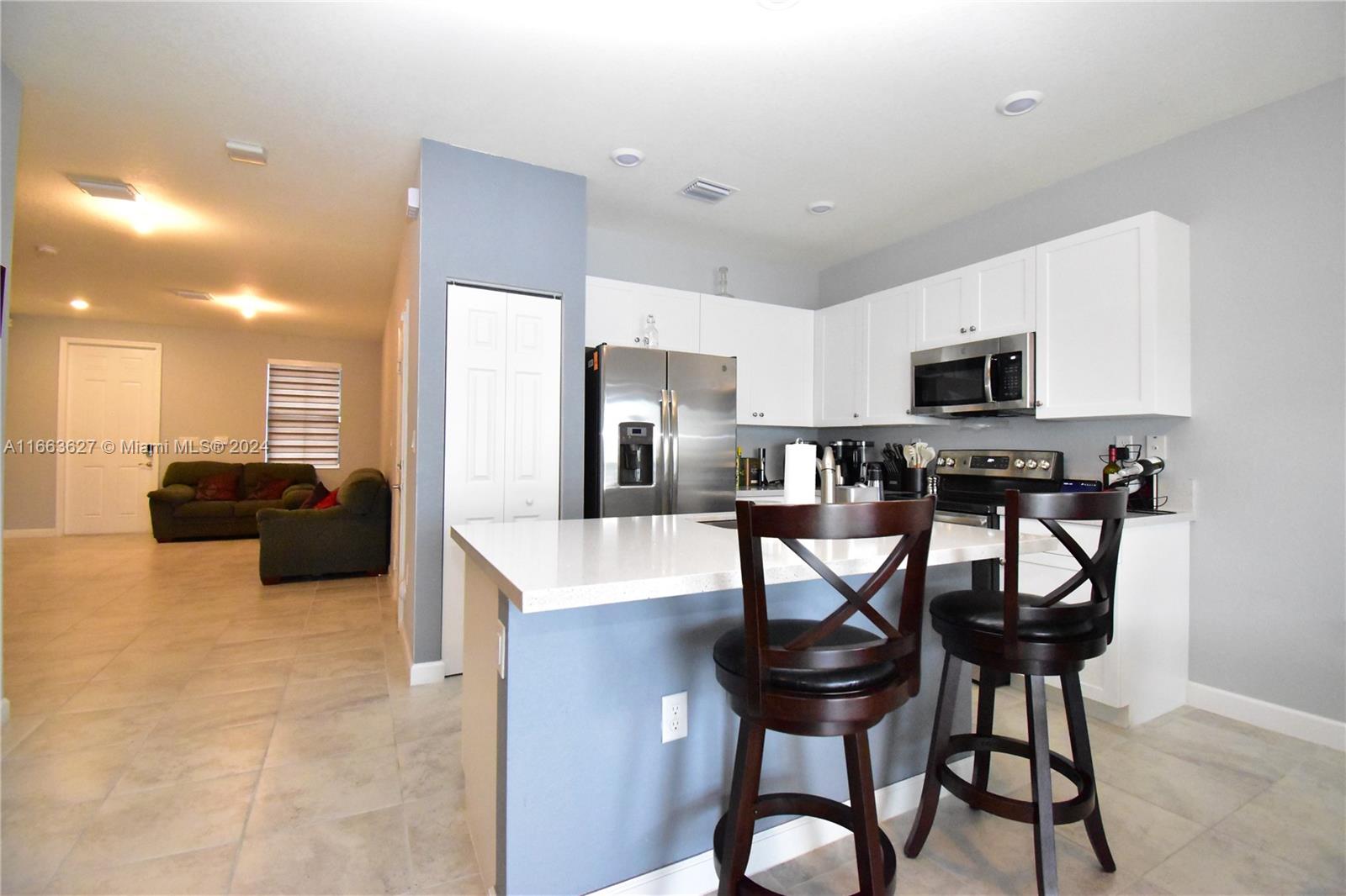 AQUABELLA SECTION ONE - Residential