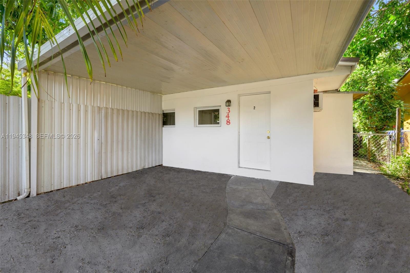 DIXIE HIGHWAY TRACK - Residential Income