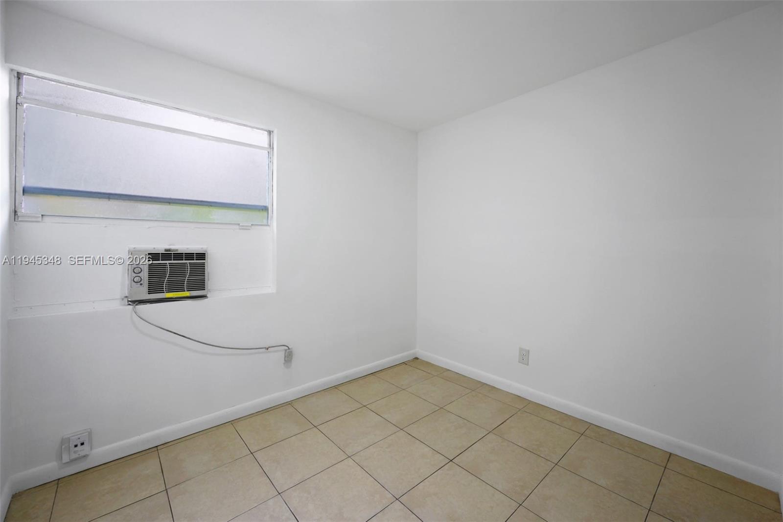 DIXIE HIGHWAY TRACK - Residential Income