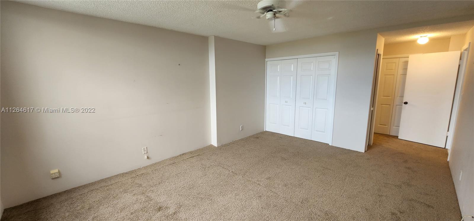 COUNTRY CLUB APTS AT BONA - Residential