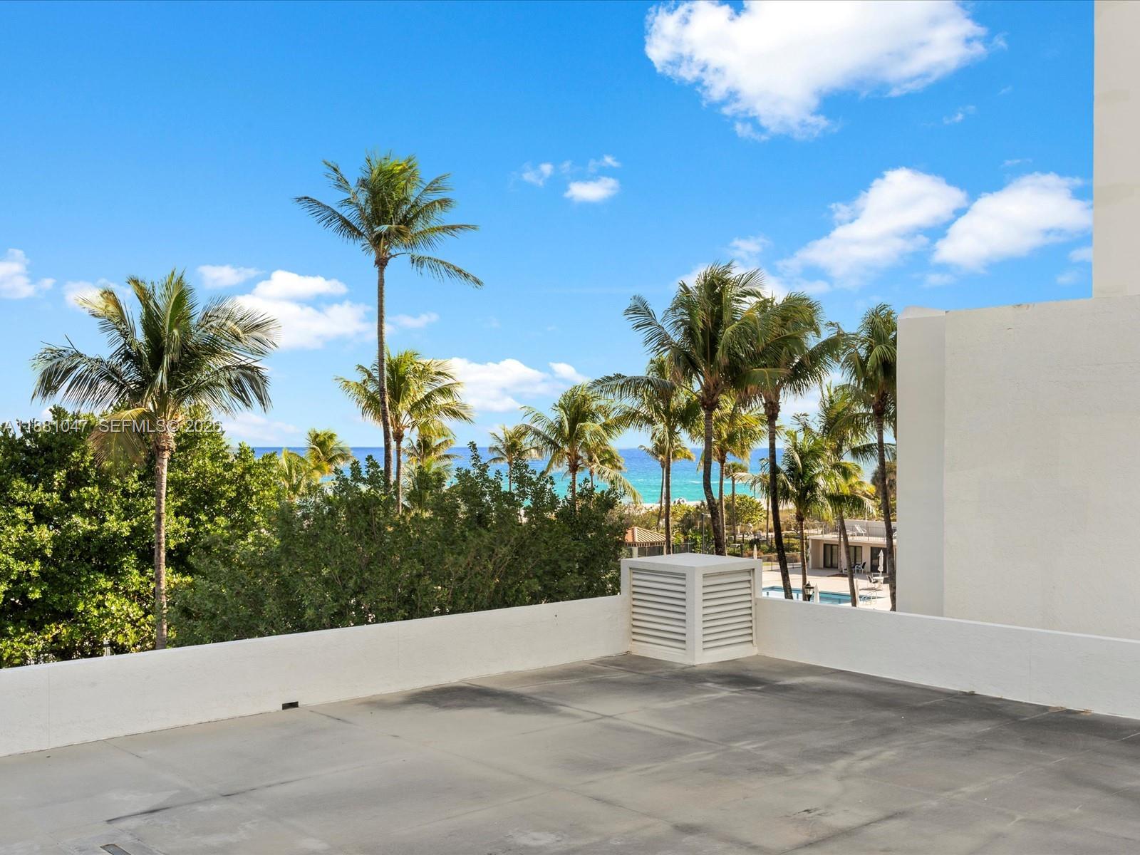 MIRASOL OCEAN TOWERS COND - Residential