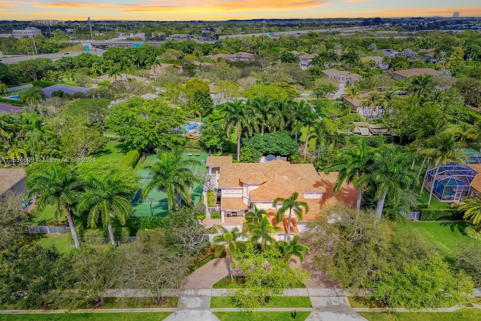HIGHLAND RANCH ESTATES - Residential