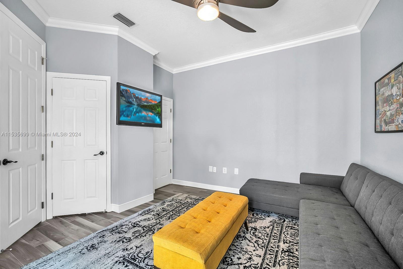 HIGHLAND RANCH ESTATES - Residential