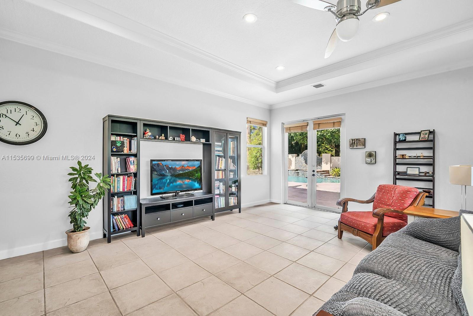 HIGHLAND RANCH ESTATES - Residential