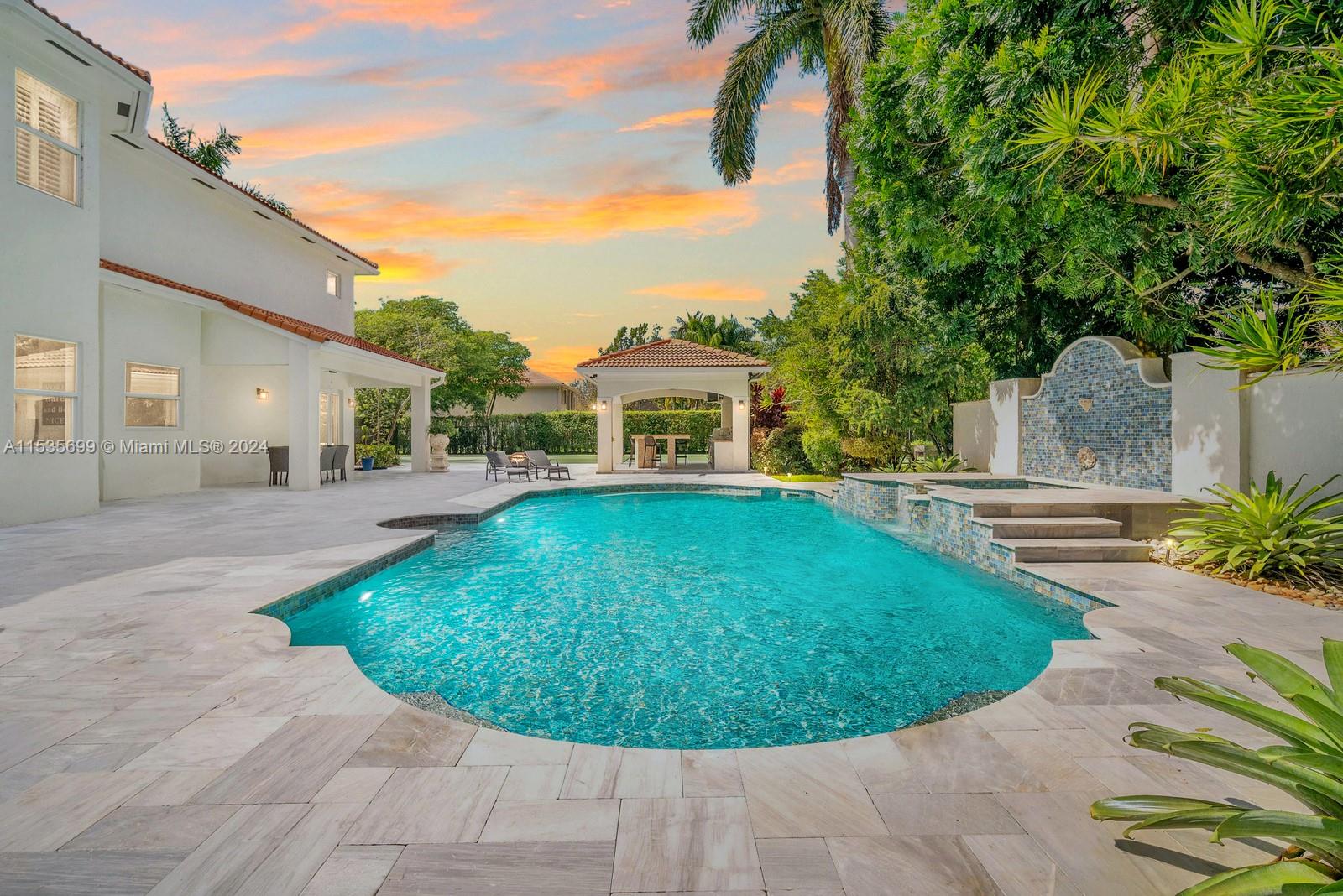 HIGHLAND RANCH ESTATES - Residential