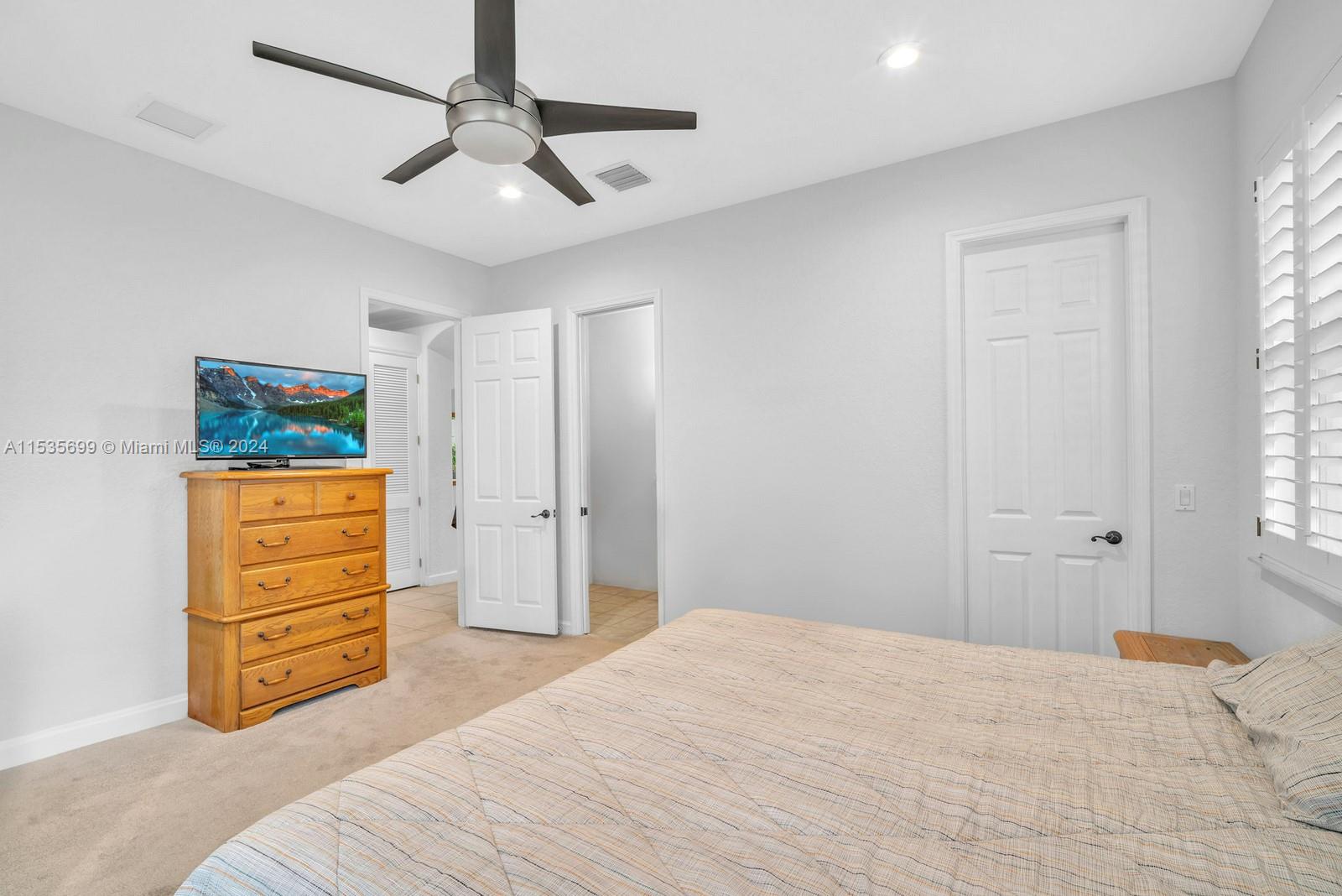 HIGHLAND RANCH ESTATES - Residential