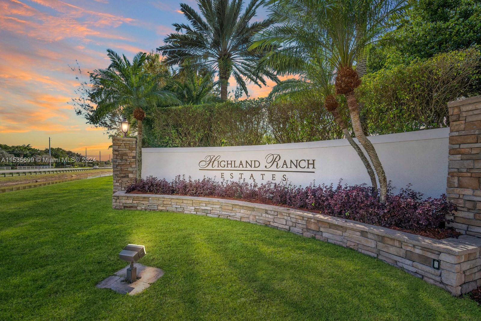 HIGHLAND RANCH ESTATES - Residential
