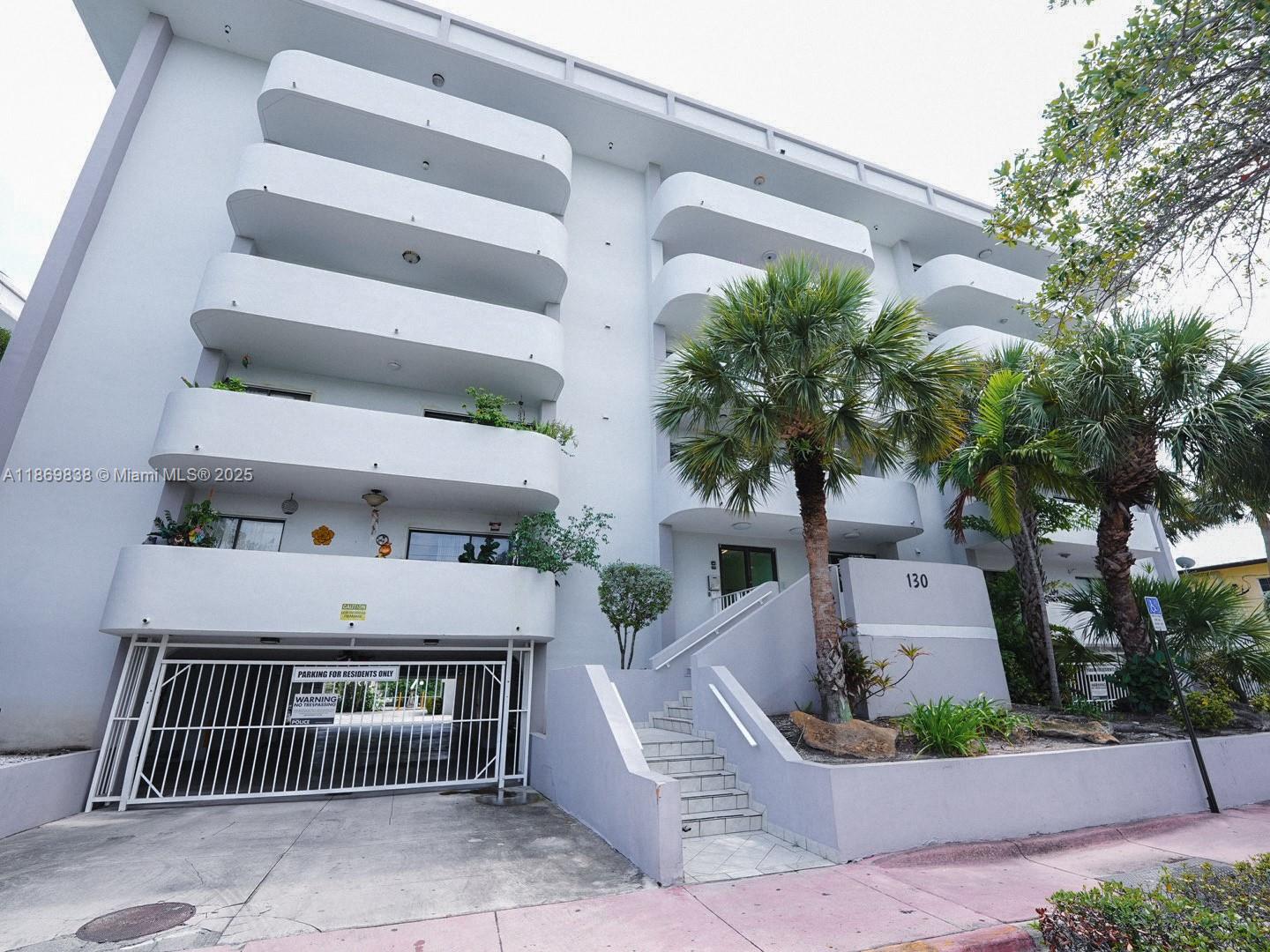 NORMANDY SH YACHT & CO CL - Residential