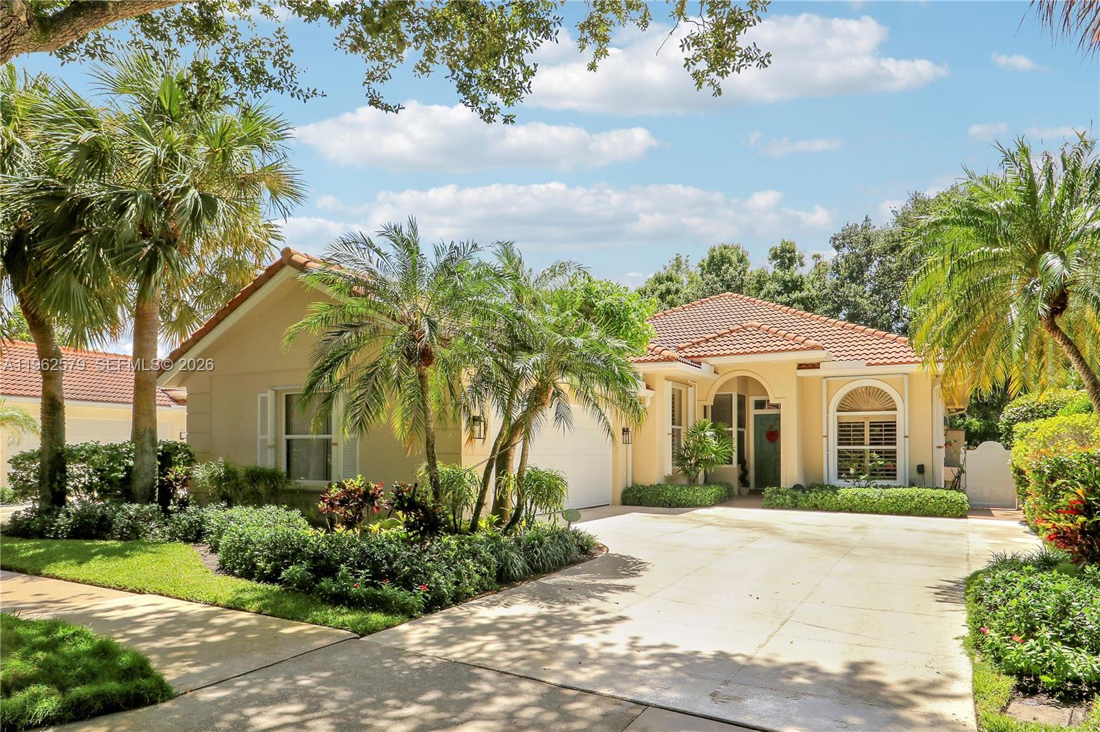OAKS OAKS EAST 1 - Residential
