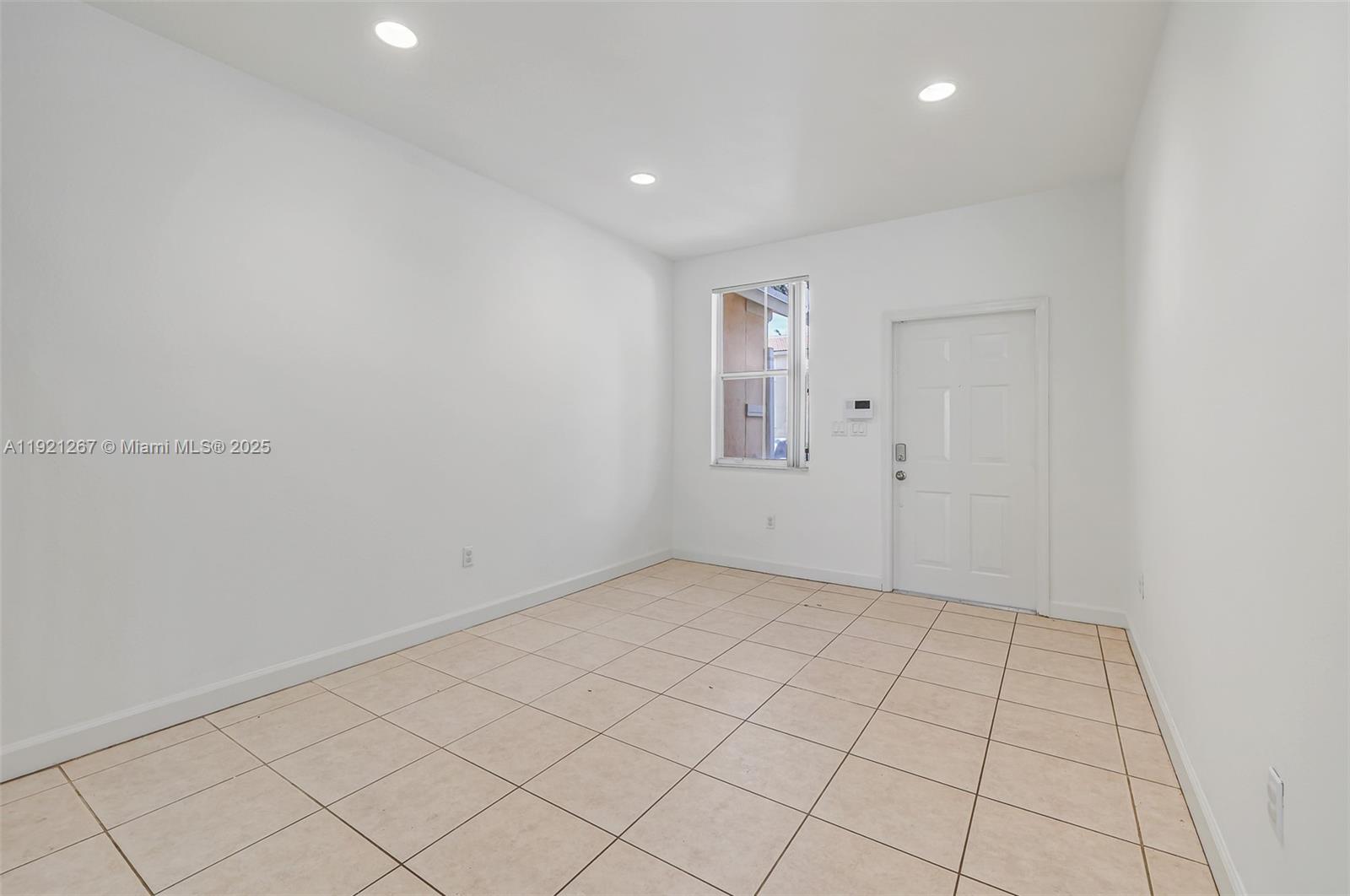 KENDALL BREEZE - Residential