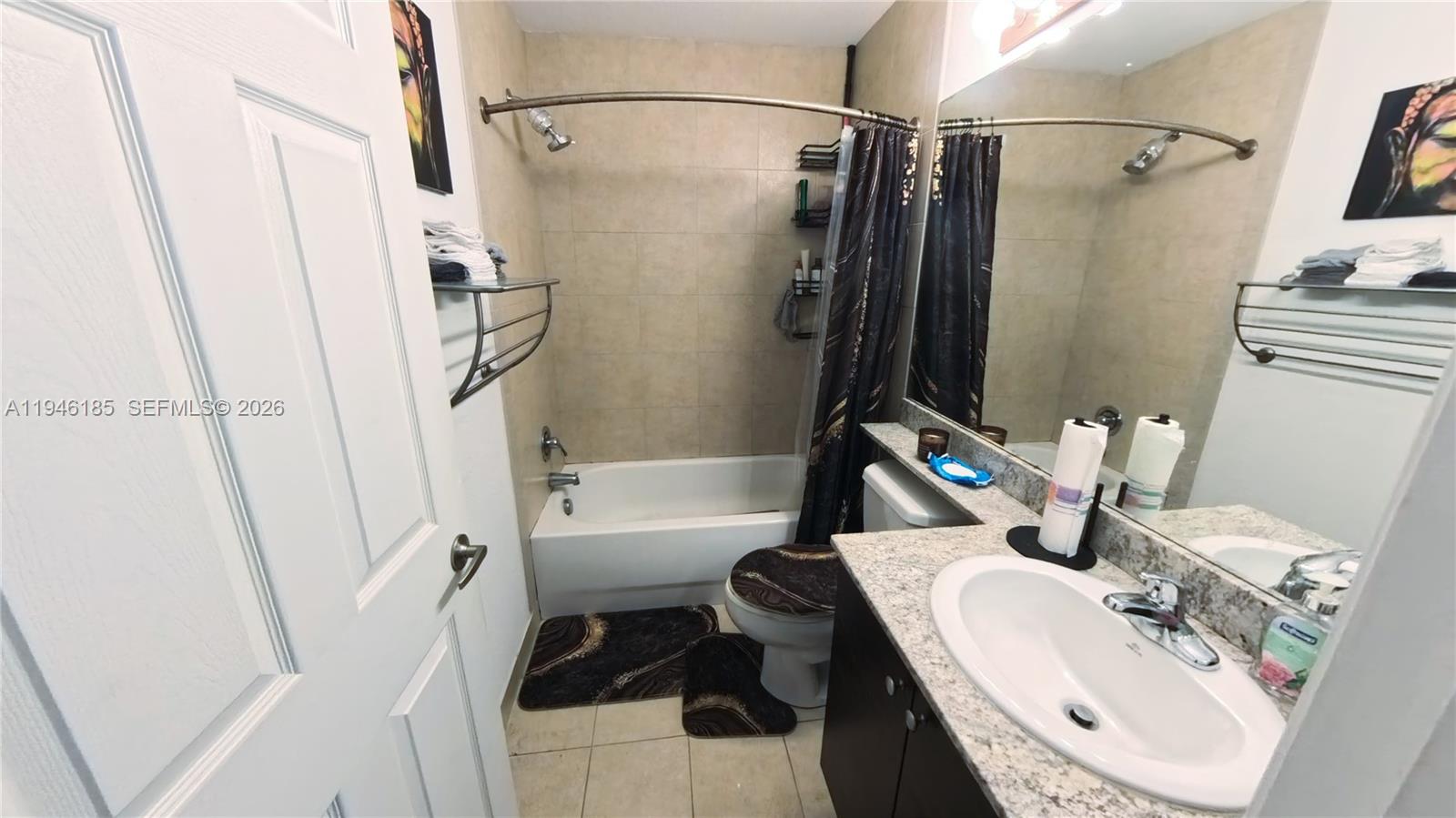 HIGHLAND PARK VILLAGE CON - Residential