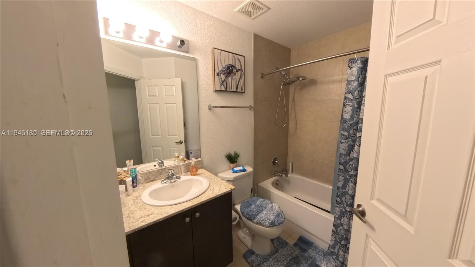 HIGHLAND PARK VILLAGE CON - Residential