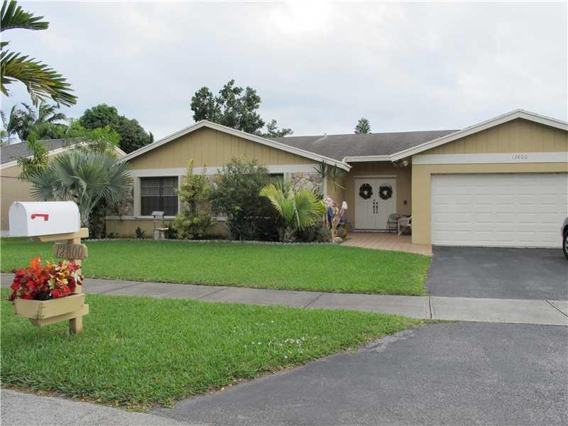 SHORES LINDGREN - Residential Lease