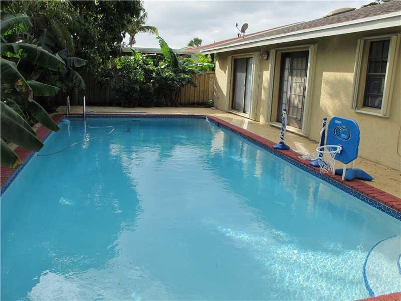 SHORES LINDGREN - Residential Lease