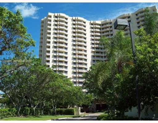 PARC CENTRAL AVENTURA EAS - Residential