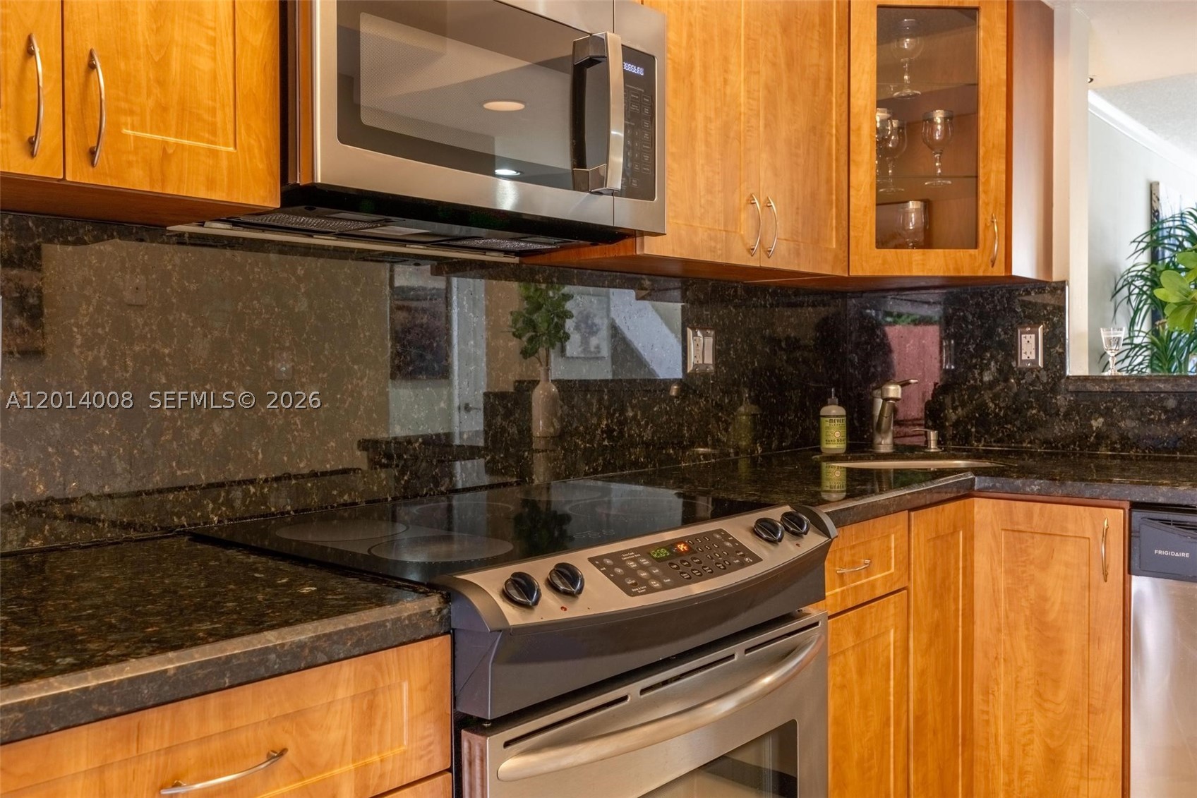 DADELAND COVE SEC 1 - Residential
