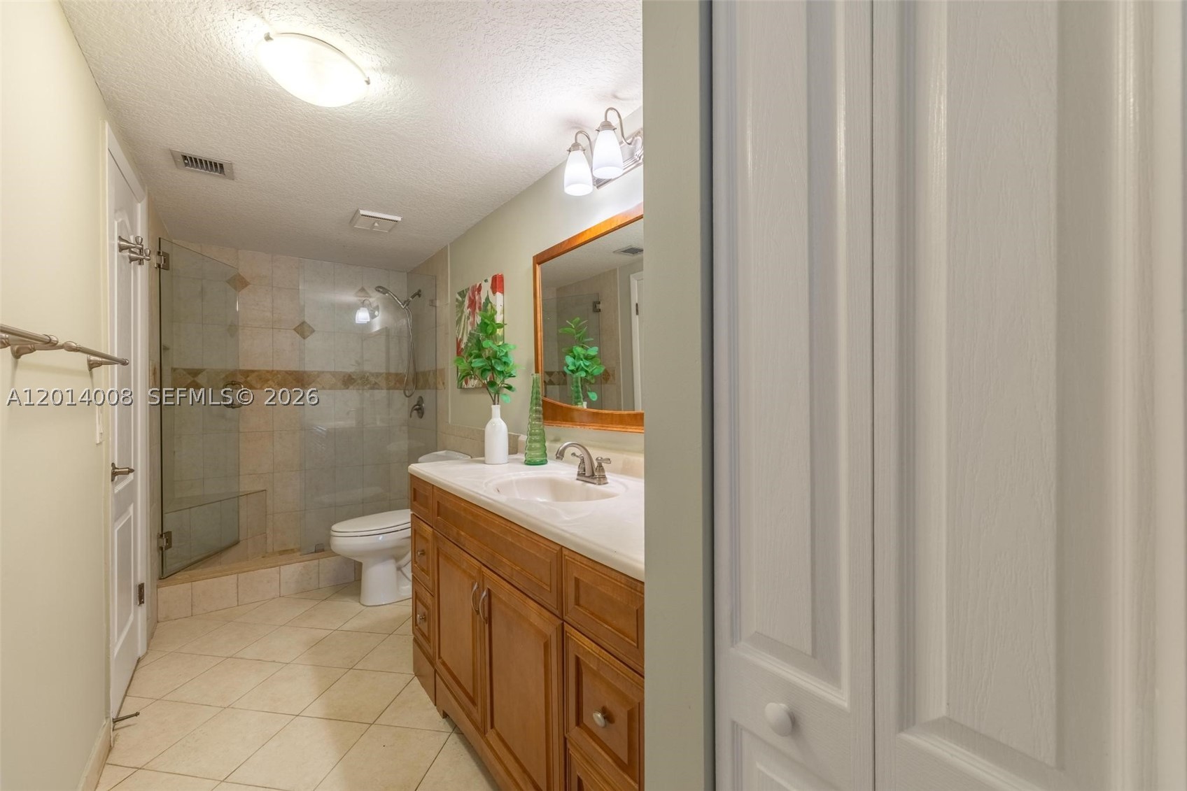 DADELAND COVE SEC 1 - Residential
