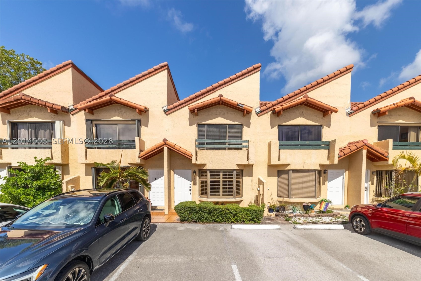 DADELAND COVE SEC 1 - Residential
