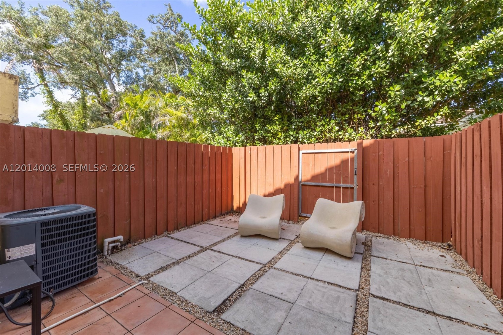 DADELAND COVE SEC 1 - Residential