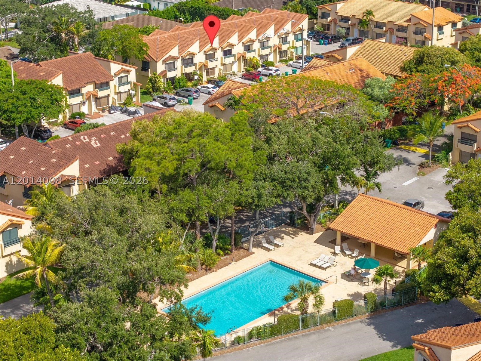 DADELAND COVE SEC 1 - Residential