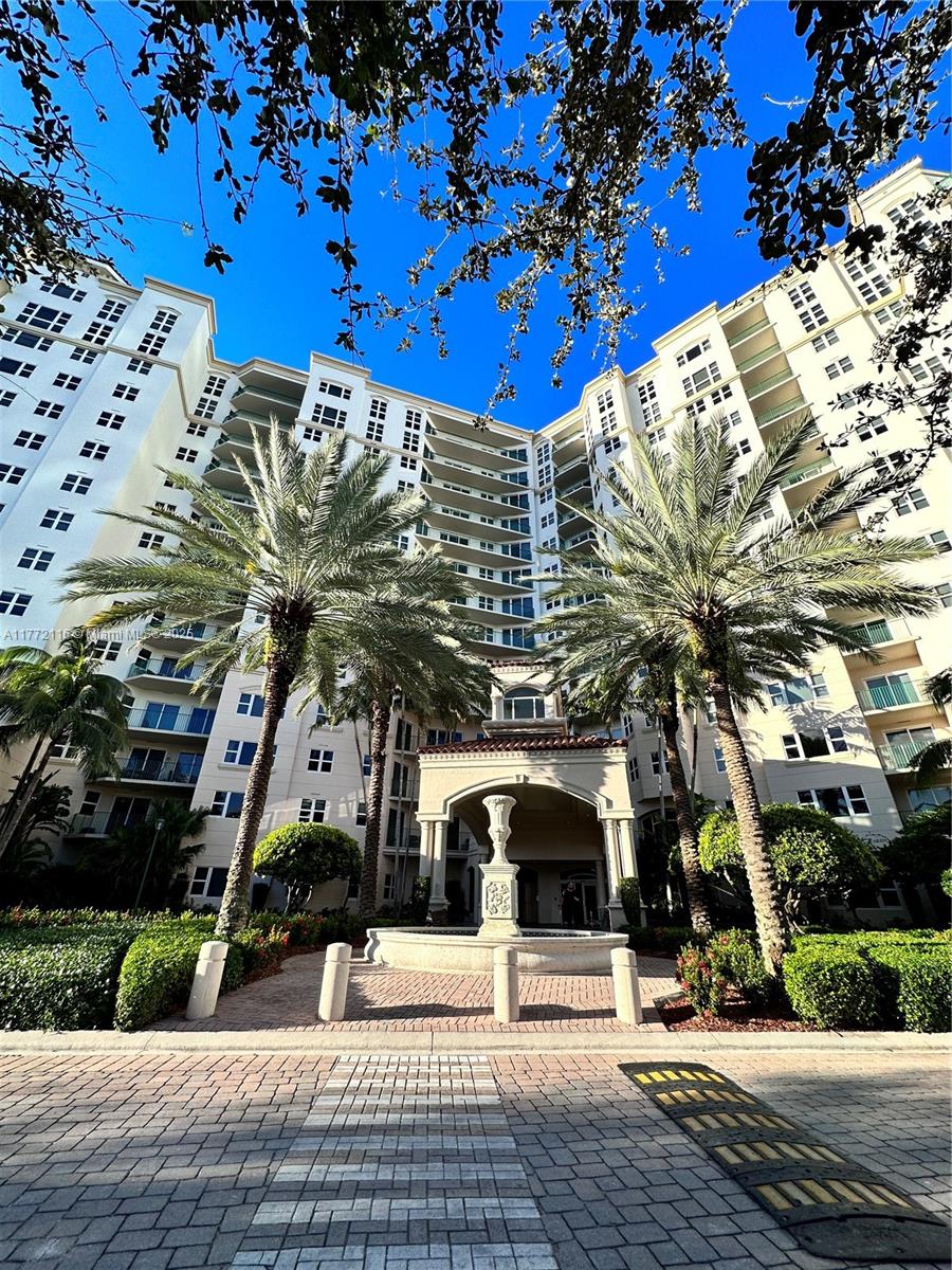 TURNBERRY VILLAGE SO TOWE - Residential