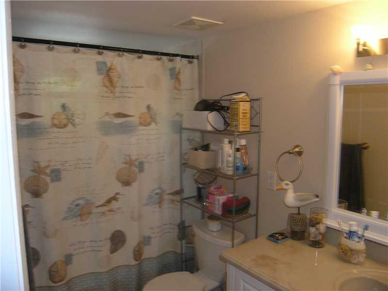 LAS VISTAS AT DORAL CONDO - Residential Lease