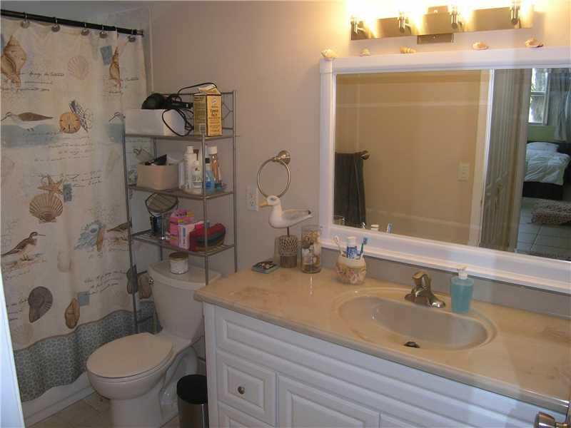 LAS VISTAS AT DORAL CONDO - Residential Lease