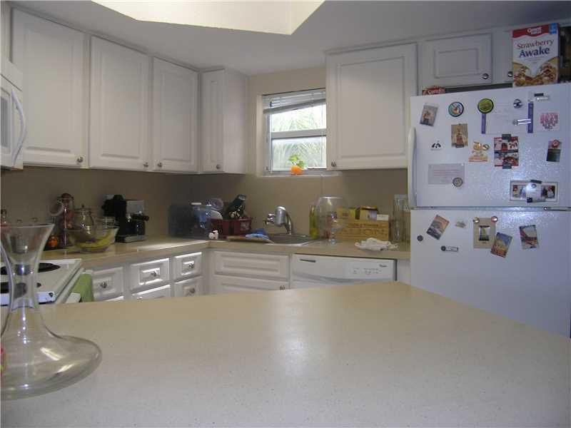 LAS VISTAS AT DORAL CONDO - Residential Lease