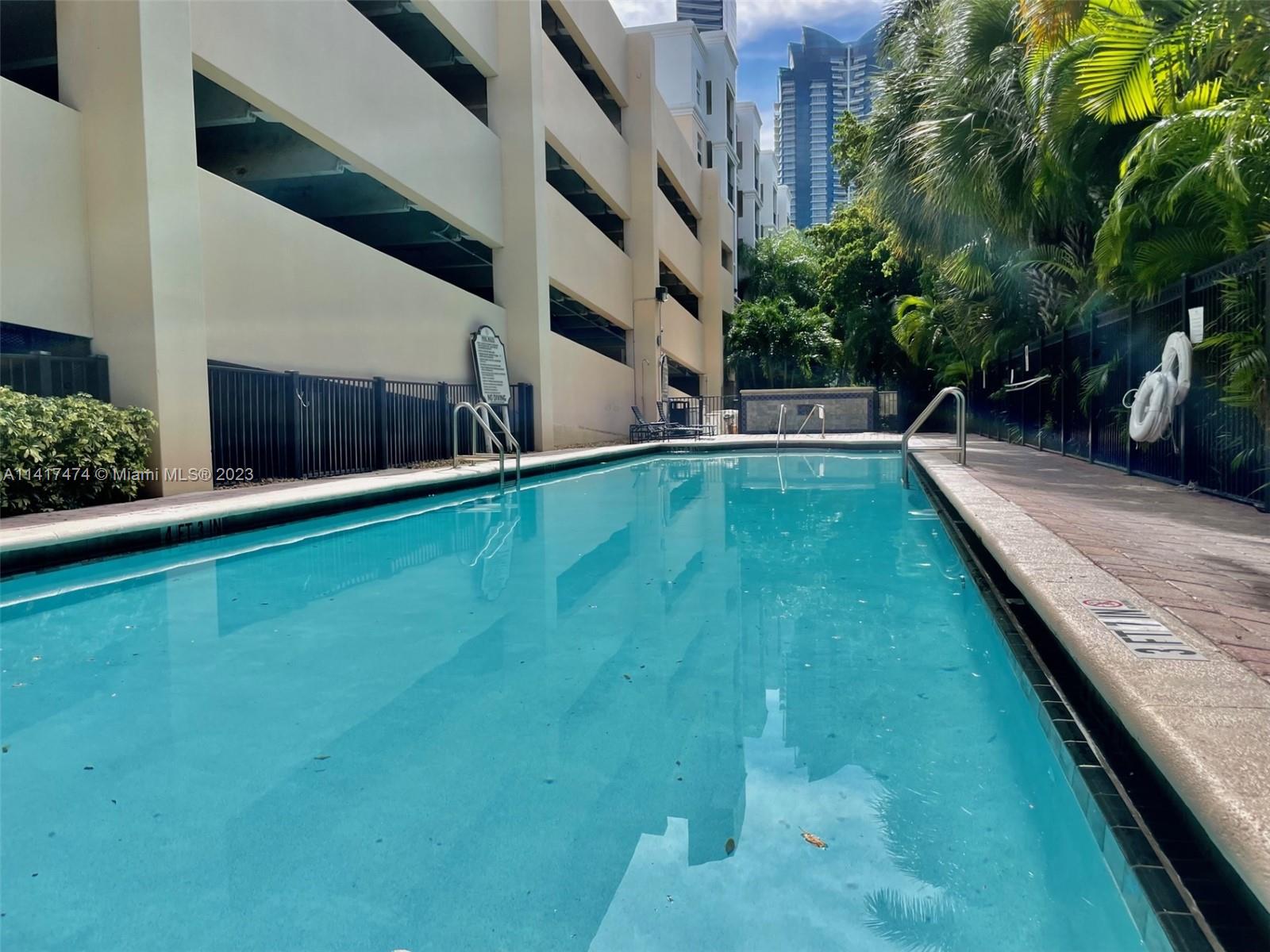 PORTO BELLAGIO CONDO - Residential Lease