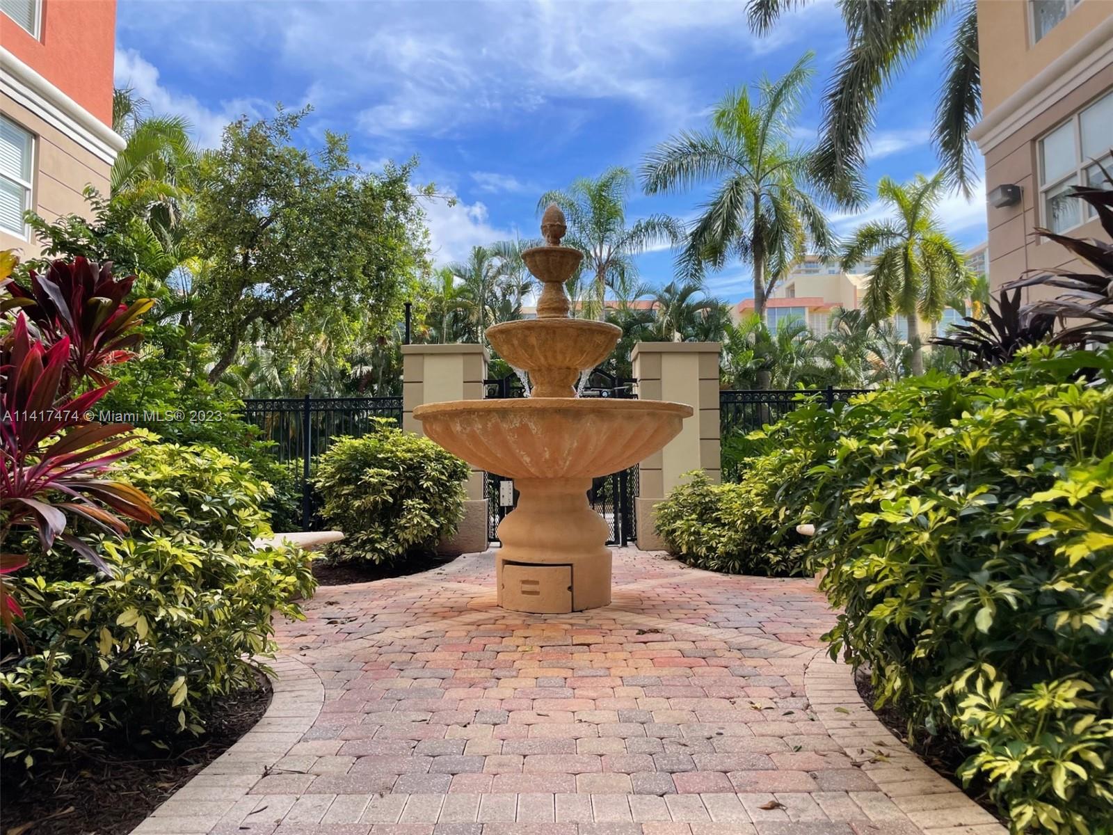 PORTO BELLAGIO CONDO - Residential Lease