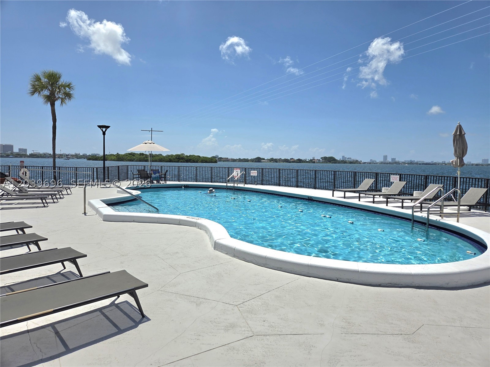 MAJORCA TOWERS CONDO - Residential