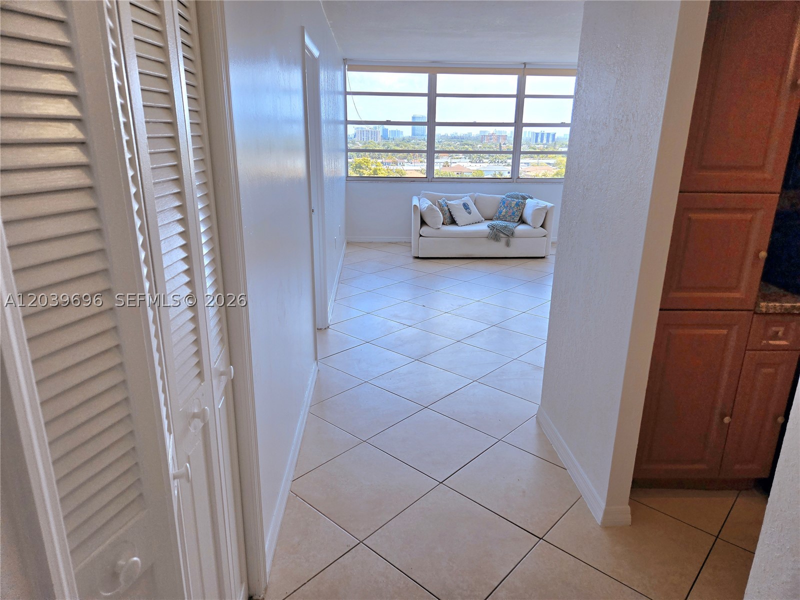 MAJORCA TOWERS CONDO - Residential