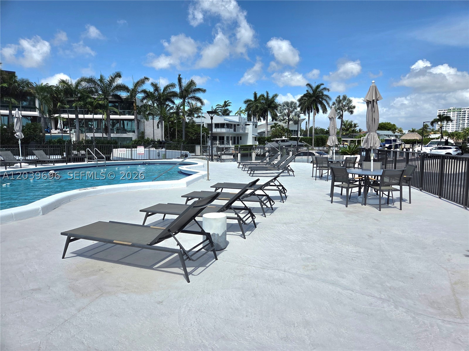 MAJORCA TOWERS CONDO - Residential