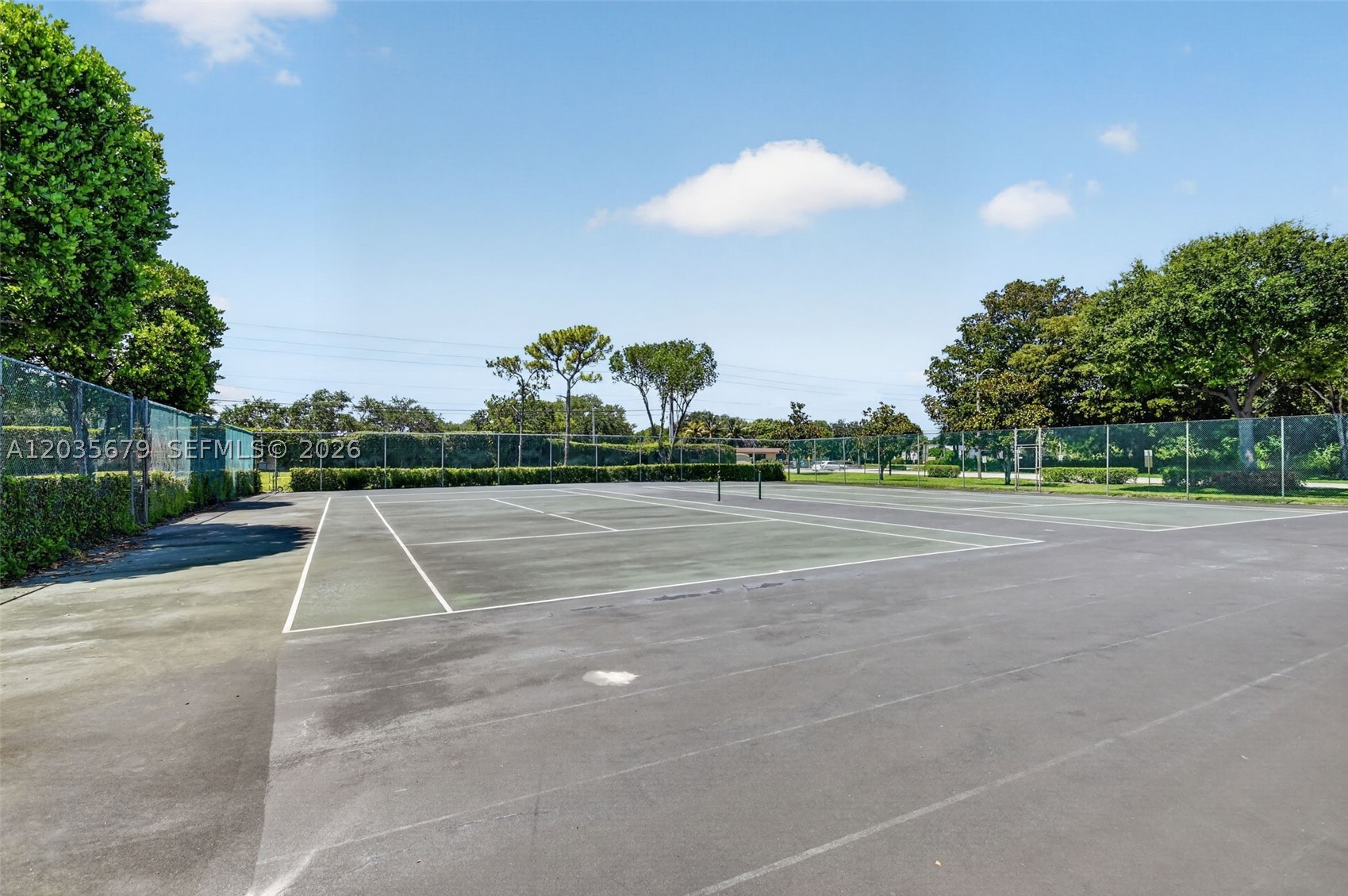 FOREST LAKES - Residential