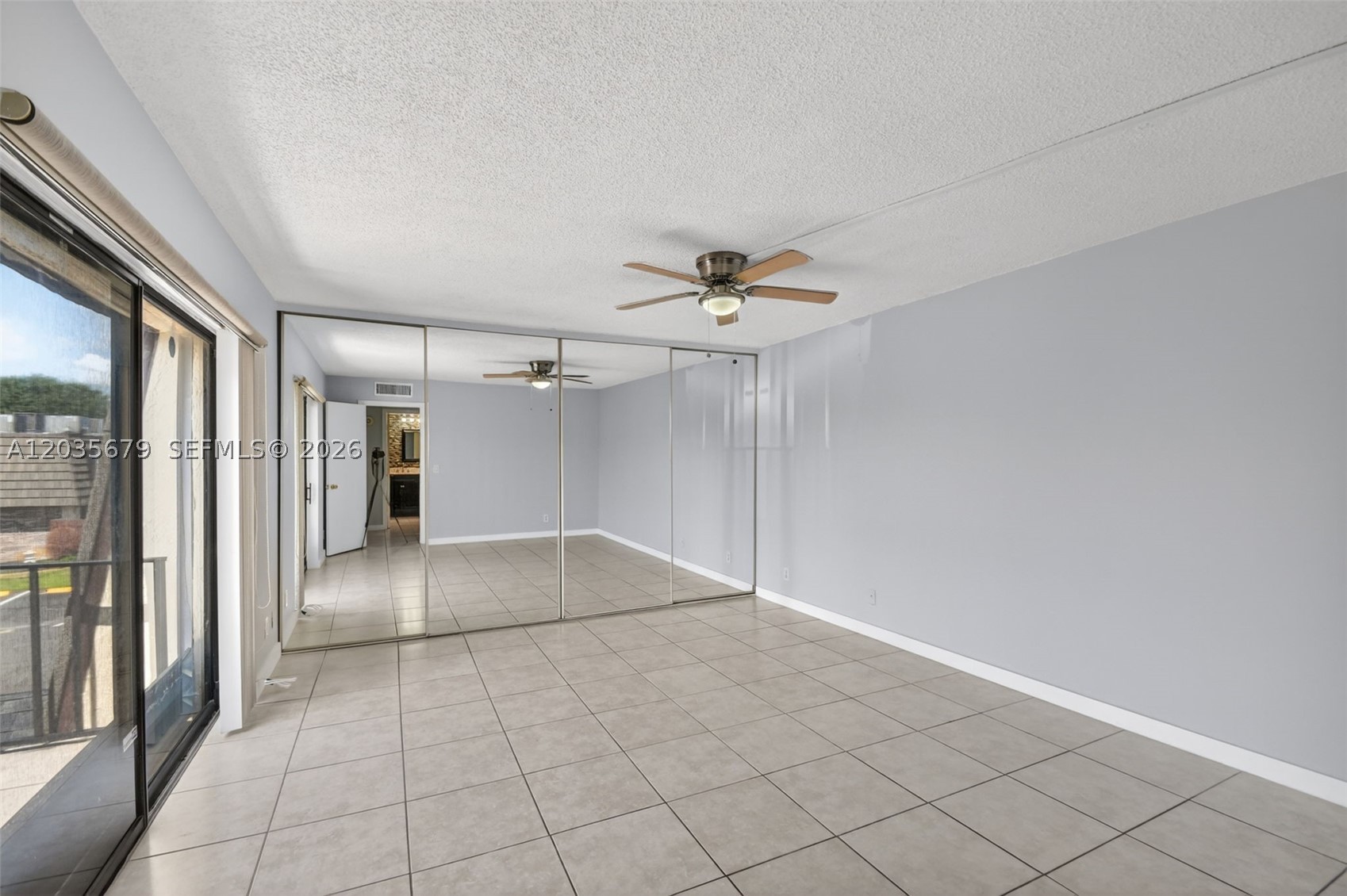 FOREST LAKES - Residential