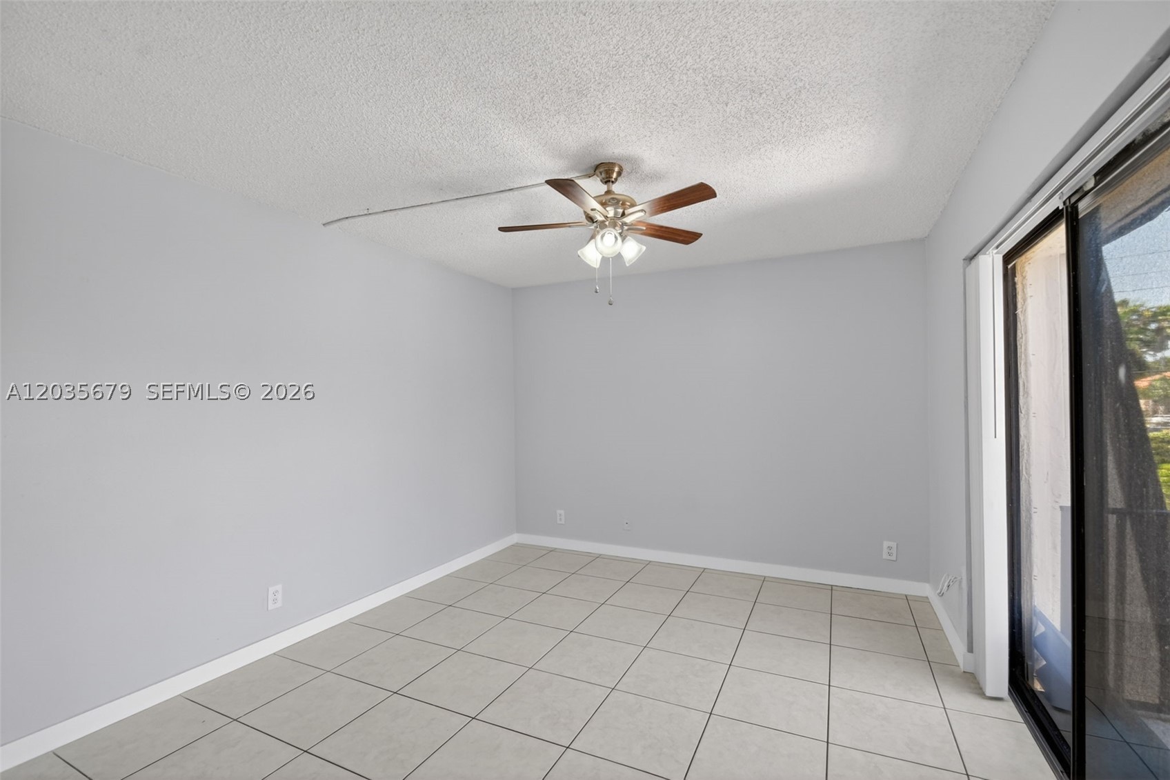 FOREST LAKES - Residential