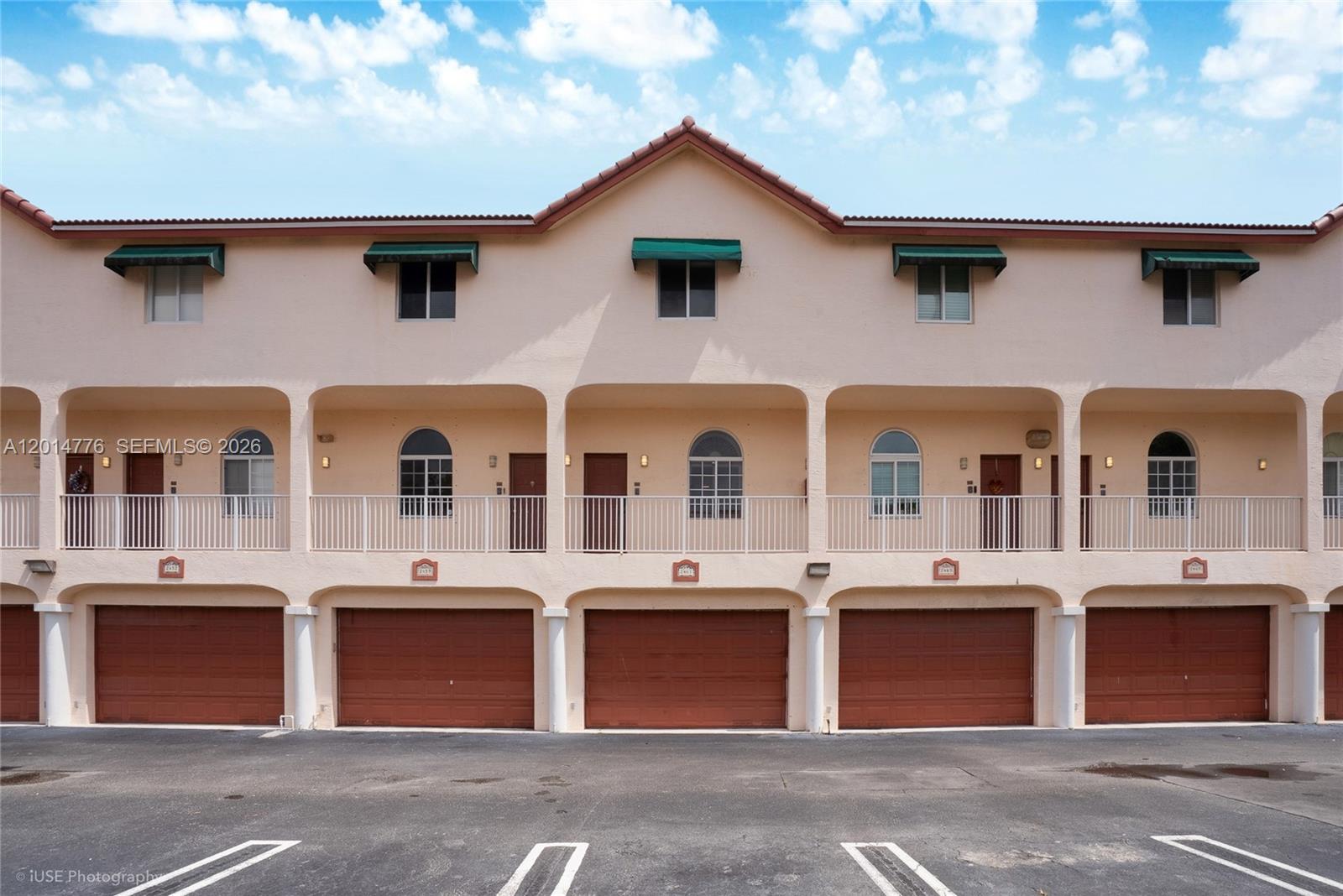 Welcome to this well maintained home in the heart of Pompano Beach just minutes from the beach. This spacious residence features 3 primary suite bedrooms, 3.5 bathrooms, high vaulted ceilings, and a two car garage. Recent updates include a new roof (2024), newer refrigerator, and newer water heater. Enjoy a fenced back patio, the only fenced patio in the neighborhood, offering a unique outdoor space with potential to create additional privacy and tropical landscaping. Residents also enjoy a newly renovated community pool (2026). Ideally located less than a mile from the beach and approximately half a mile from a public boat ramp with convenient inlet access. Situated behind a marina and directly across from a golf course, large sports complex with pickleball courts, dog park, and nearby playgrounds. Conveniently located near Water Taxi stops, Pompano Beach Pier, dining, shopping, and luxury destinations including The Ritz-Carlton, Pompano Beach and W Pompano Beach Hotel & Residences. Experience the best of the South Florida coastal lifestyle. No rental restrictions. No minimum ownership period prior to leasing