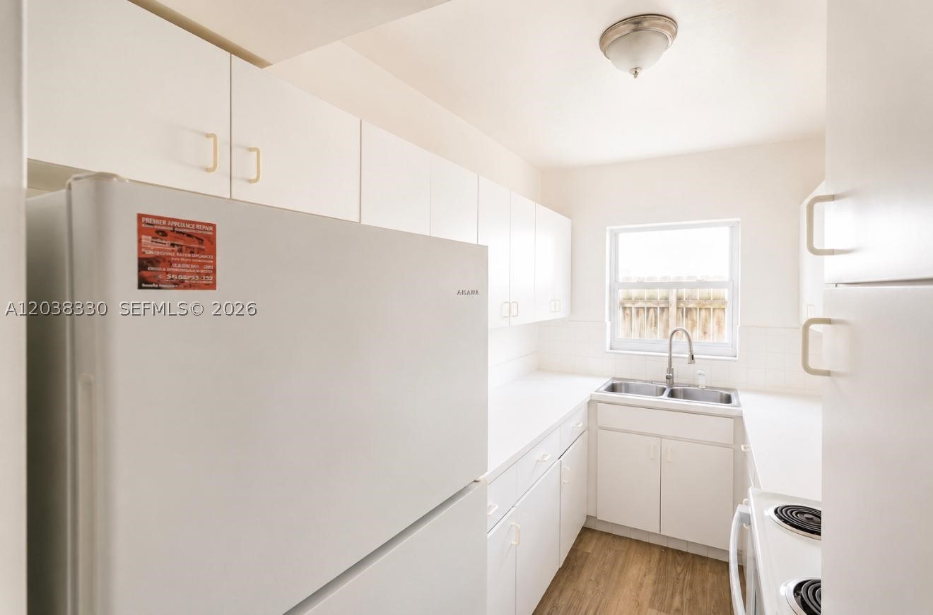 PARK VIEW ISLAND - Residential Lease