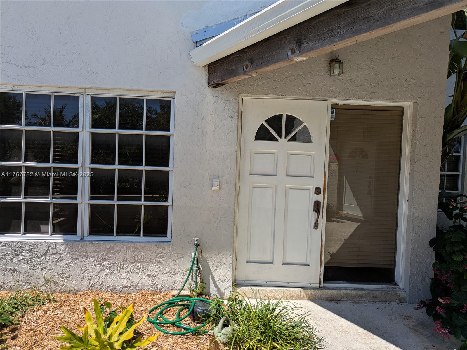 RIO VISTA TOWNHOMES CONDO - Residential